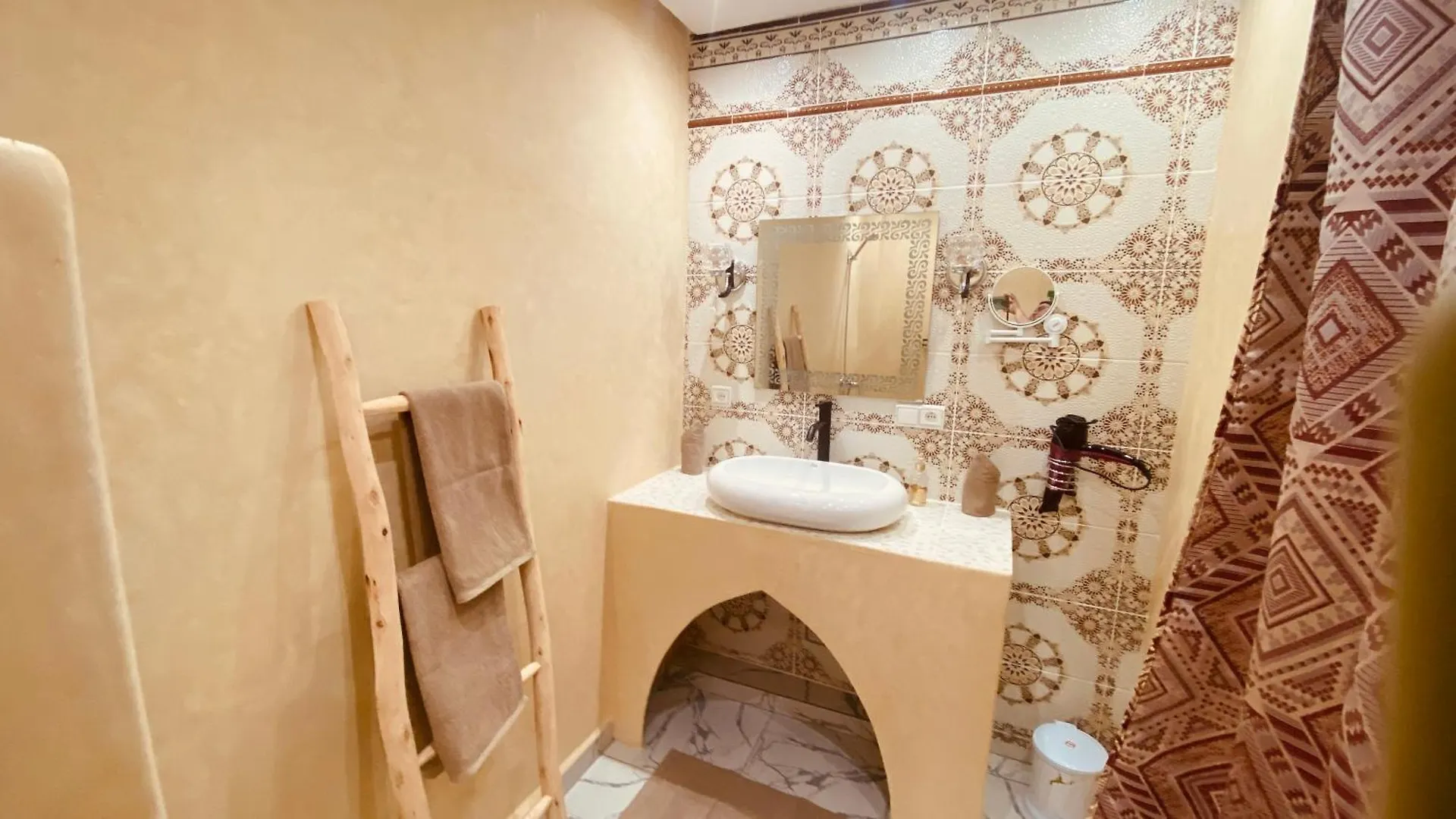 Homestay Riad & Spa Sous Le Soleil Chez Jerome & Pamela Suite Essaouira Marrakesh